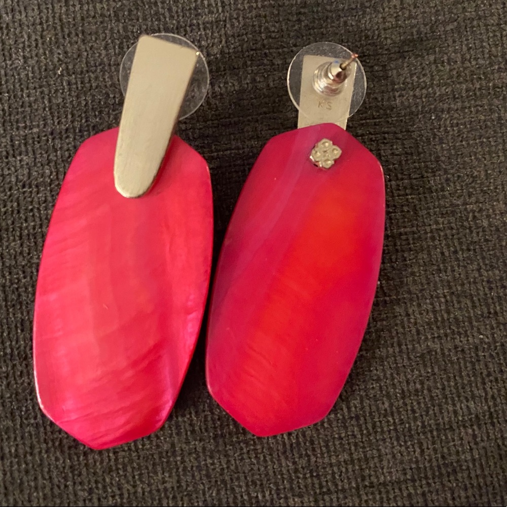 Gorgeous Kendra Scott earrings